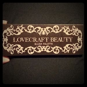 Lovecraft Beauty blush palette